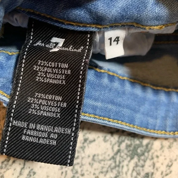 7 For All Mankind girls jean shorts. Size 14. - Picture 3 of 6